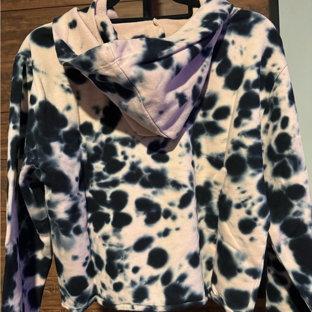 525 America Revolve Tie-Dye Hoodie - Picture 8 of 10
